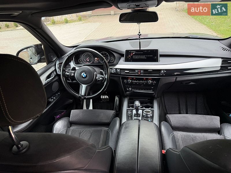 Позашляховик / Кросовер BMW X5 2015 в Івано-Франківську