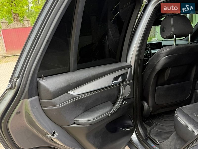 Позашляховик / Кросовер BMW X5 2015 в Івано-Франківську