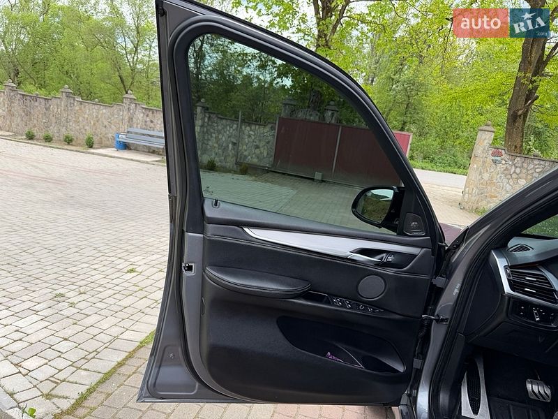 Позашляховик / Кросовер BMW X5 2015 в Івано-Франківську