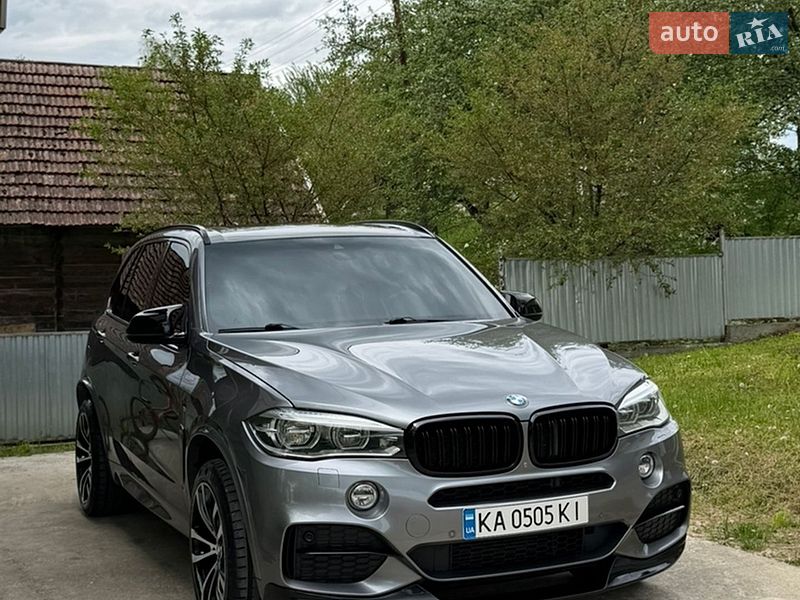 Позашляховик / Кросовер BMW X5 2015 в Івано-Франківську
