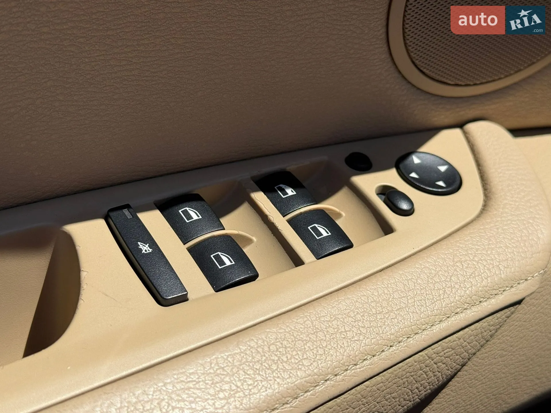 2012 BMW X5 - мініатюра 12