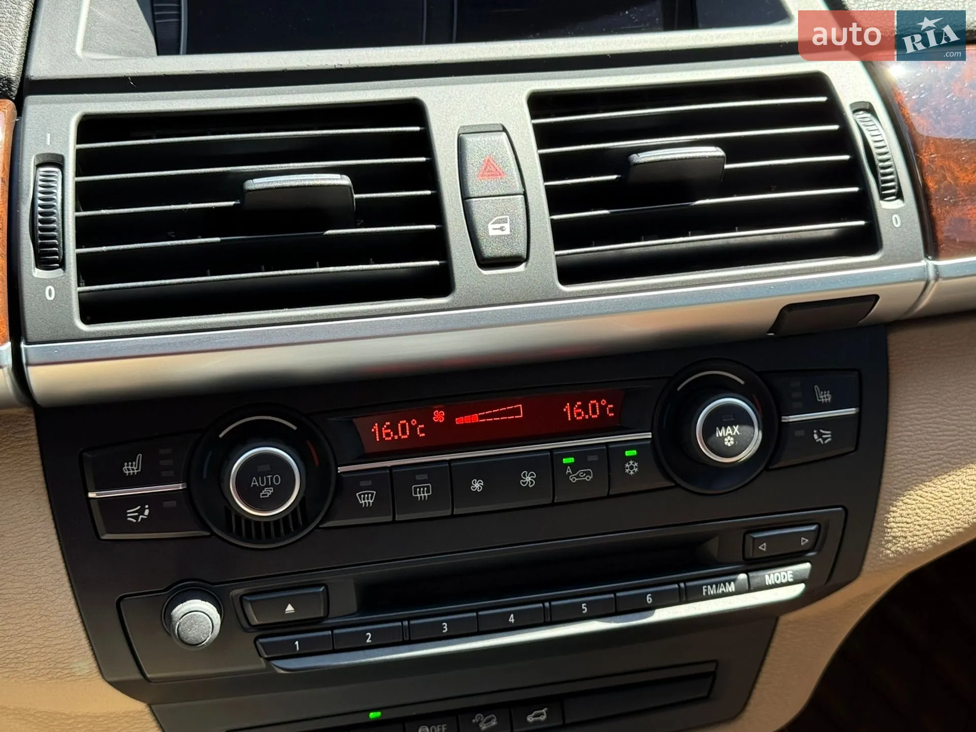2012 BMW X5 - мініатюра 21