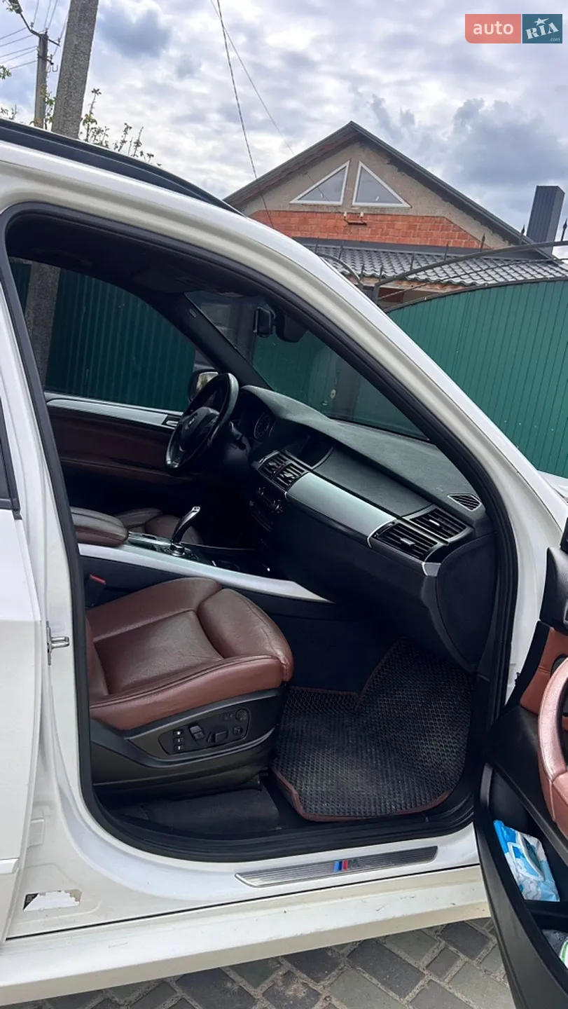 2011 BMW X5 - мініатюра 9