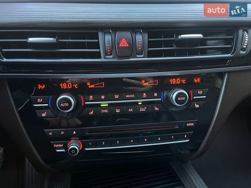 Внедорожник / Кроссовер BMW X5 2014 в Николаеве