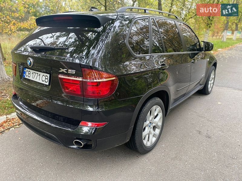 Позашляховик / Кросовер BMW X5 2011 в Чернігові
