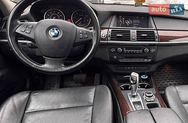 Внедорожник / Кроссовер BMW X5 2012 в Черновцах