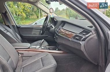 Внедорожник / Кроссовер BMW X5 2012 в Черновцах
