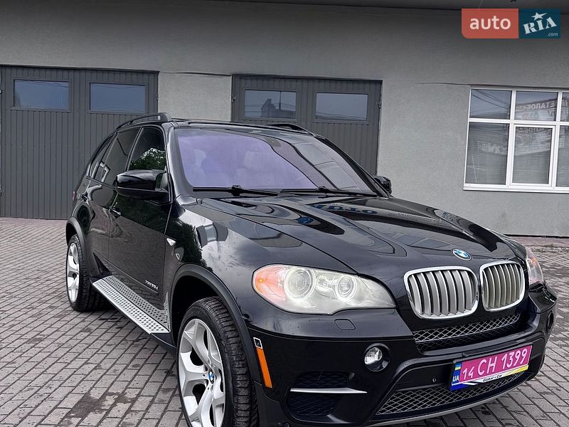 Позашляховик / Кросовер BMW X5 2012 в Чернівцях