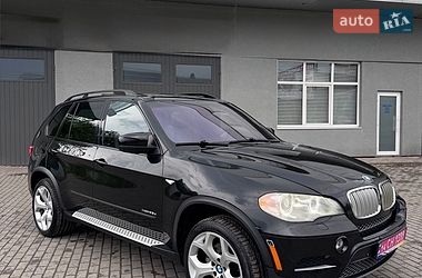 Позашляховик / Кросовер BMW X5 2012 в Чернівцях
