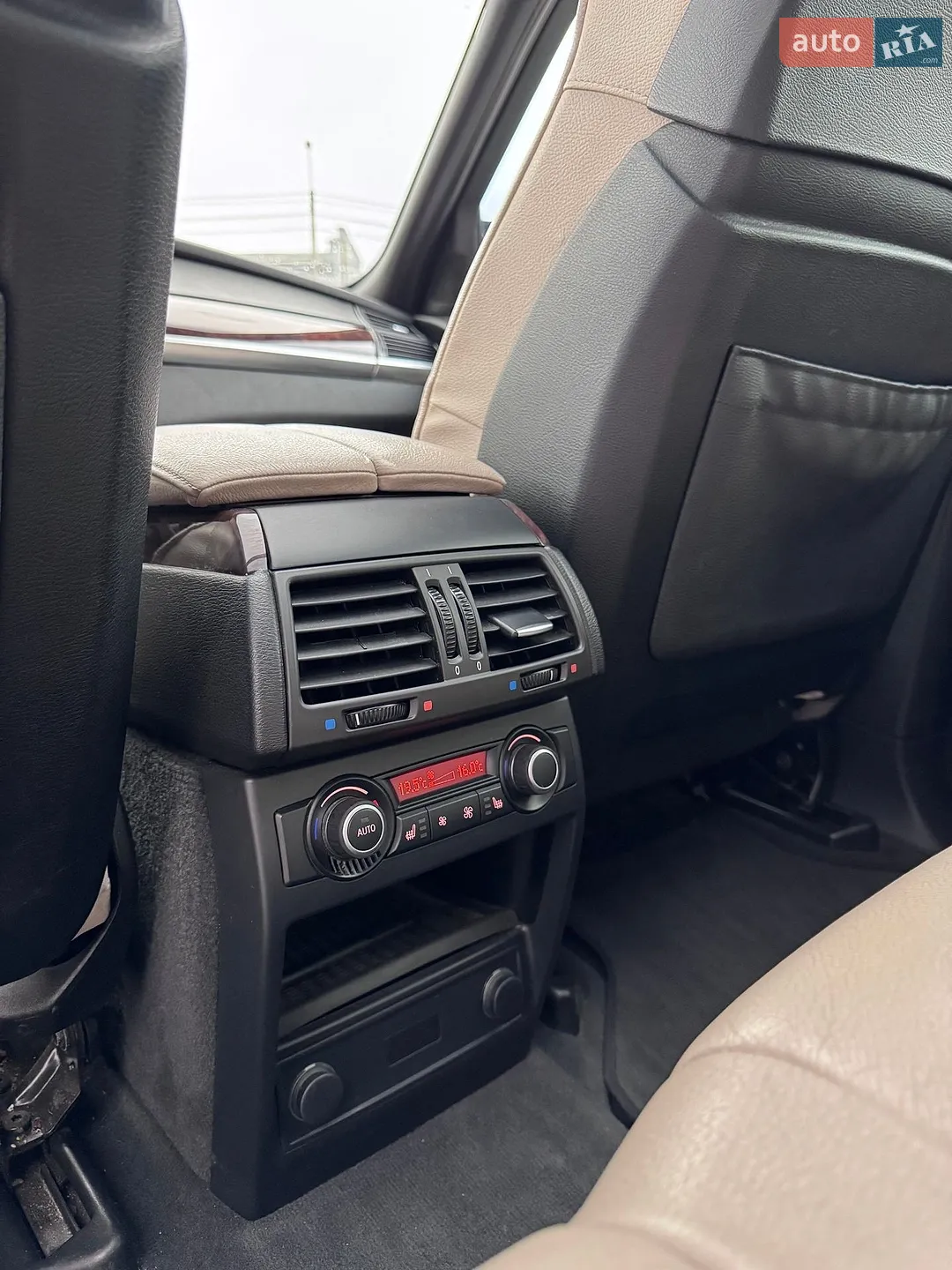 2012 BMW X5 - мініатюра 26
