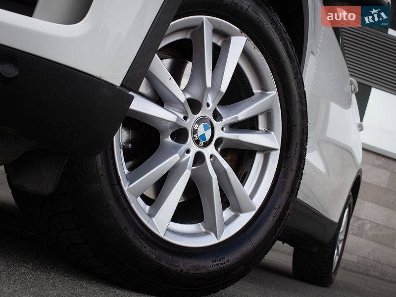 Внедорожник / Кроссовер BMW X5 2013 в Киеве