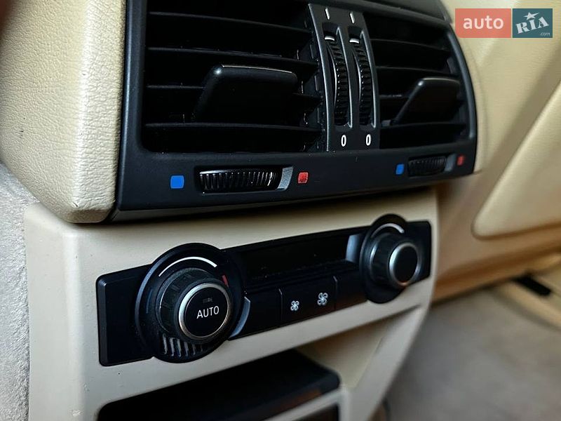 Позашляховик / Кросовер BMW X5 2012 в Миколаєві