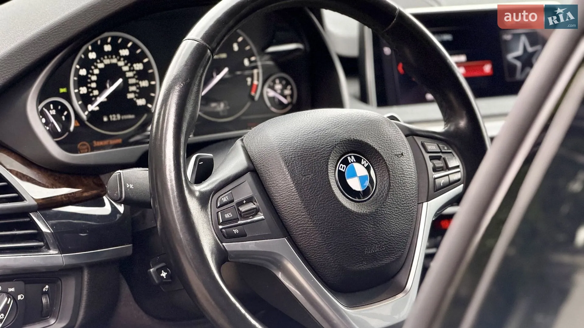 2017 BMW X5 - мініатюра 13