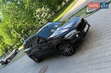 Внедорожник / Кроссовер BMW X5 2015 в Ровно