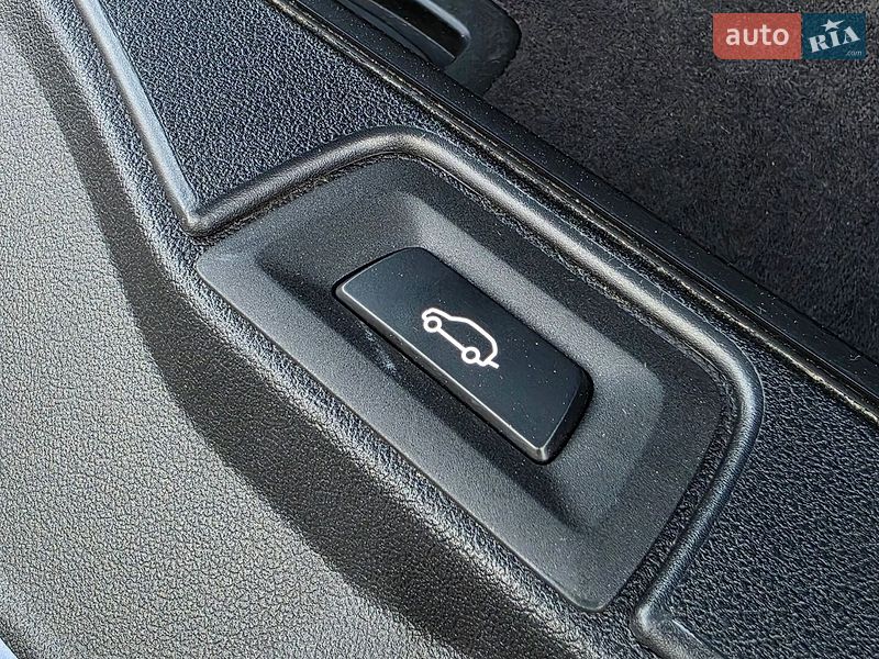 Внедорожник / Кроссовер BMW X5 2019 в Луцке