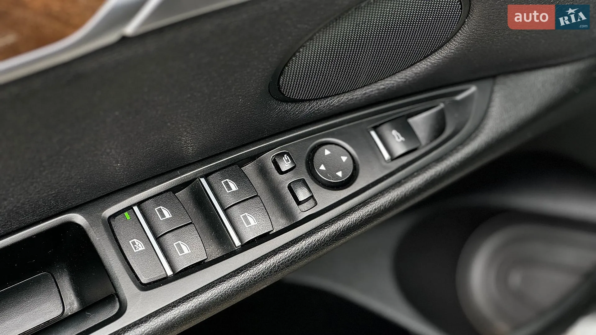 2016 BMW X5 - мініатюра 16