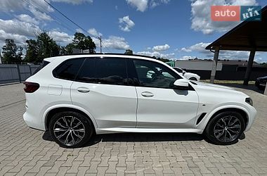 Позашляховик / Кросовер BMW X5 2022 в Мостиській