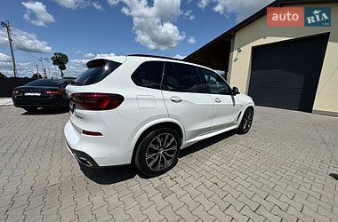 Позашляховик / Кросовер BMW X5 2022 в Мостиській