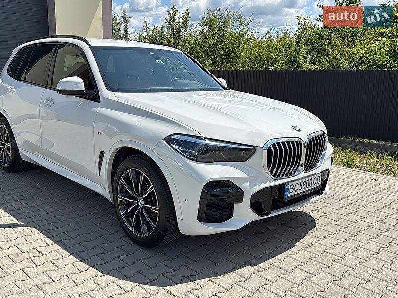 Позашляховик / Кросовер BMW X5 2022 в Мостиській