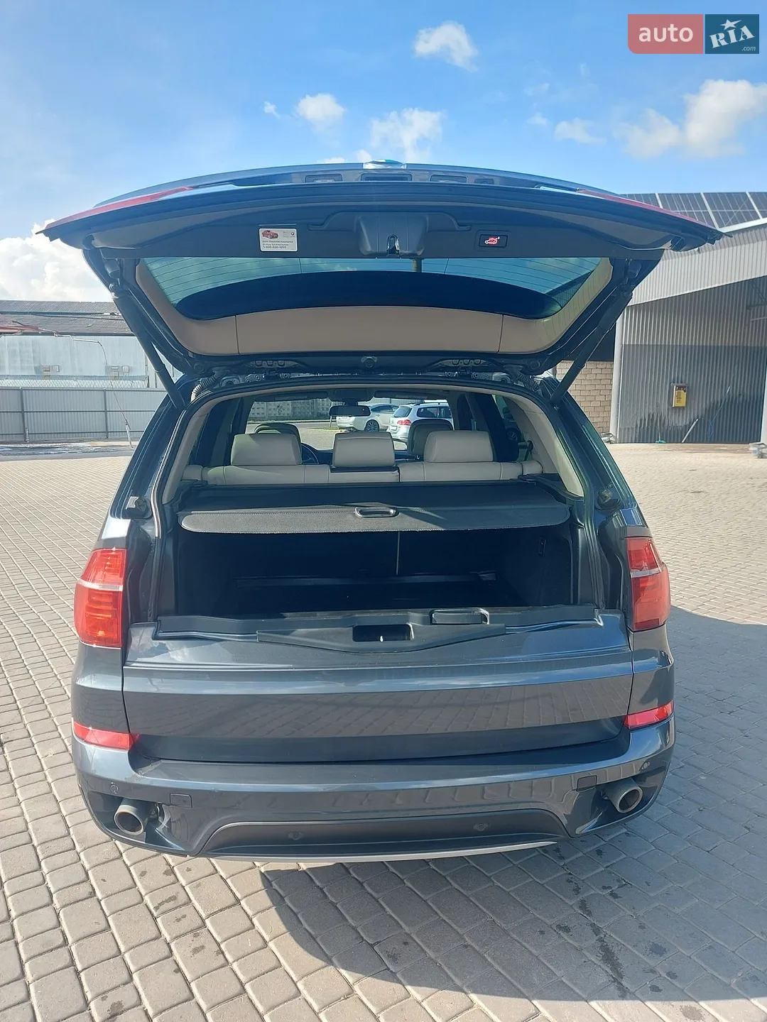 2011 BMW X5 - мініатюра 13
