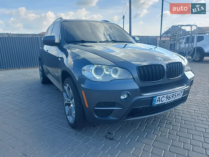 BMW X5 2011
