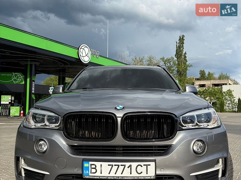 Внедорожник / Кроссовер BMW X5 2016 в Кременчуге