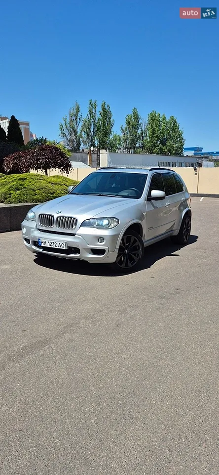 2010 BMW X5 - мініатюра 8