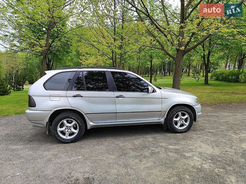 Внедорожник / Кроссовер BMW X5 2001 в Хмельницком
