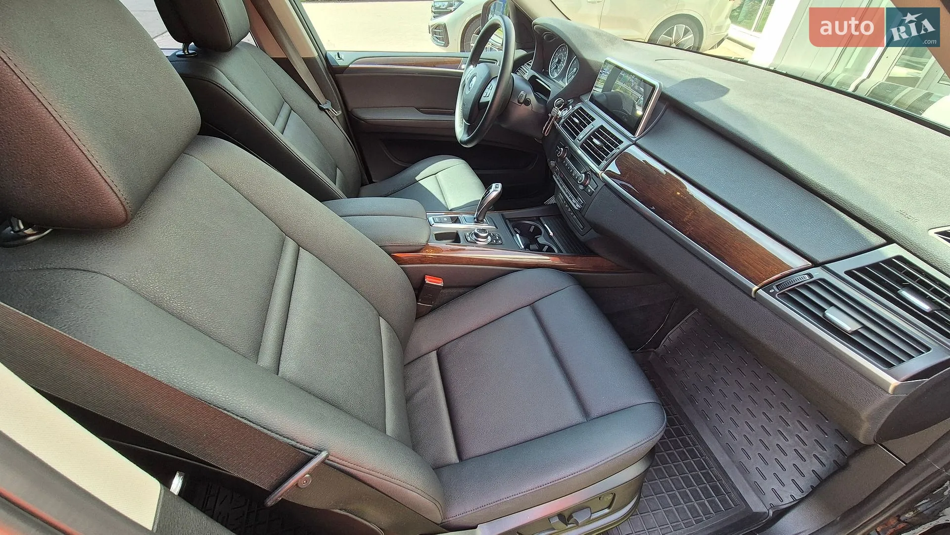 2011 BMW X5 - мініатюра 8