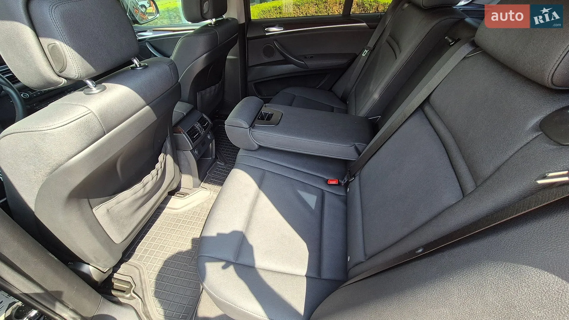 2011 BMW X5 - мініатюра 13