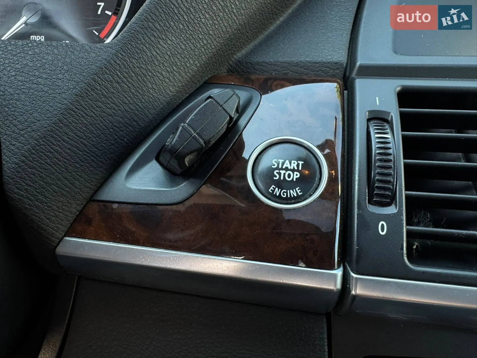 2010 BMW X5 - мініатюра 31