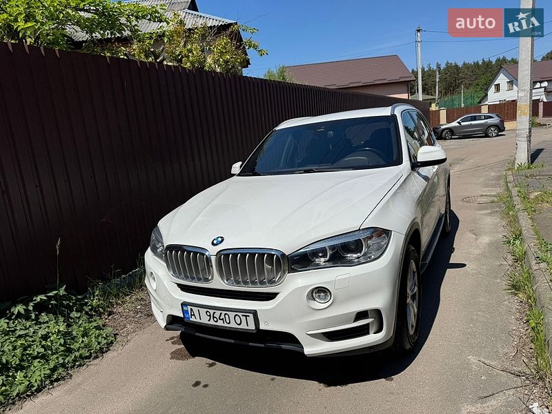 Позашляховик / Кросовер BMW X5 2016 в Житомирі