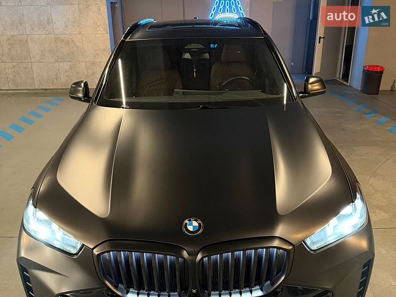 Внедорожник / Кроссовер BMW X5 2024 в Киеве