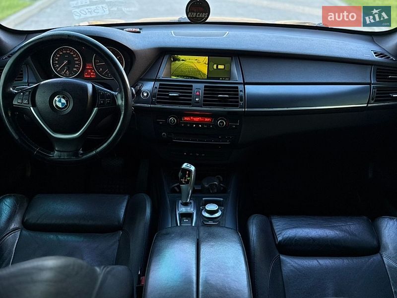 Внедорожник / Кроссовер BMW X5 2009 в Ужгороде