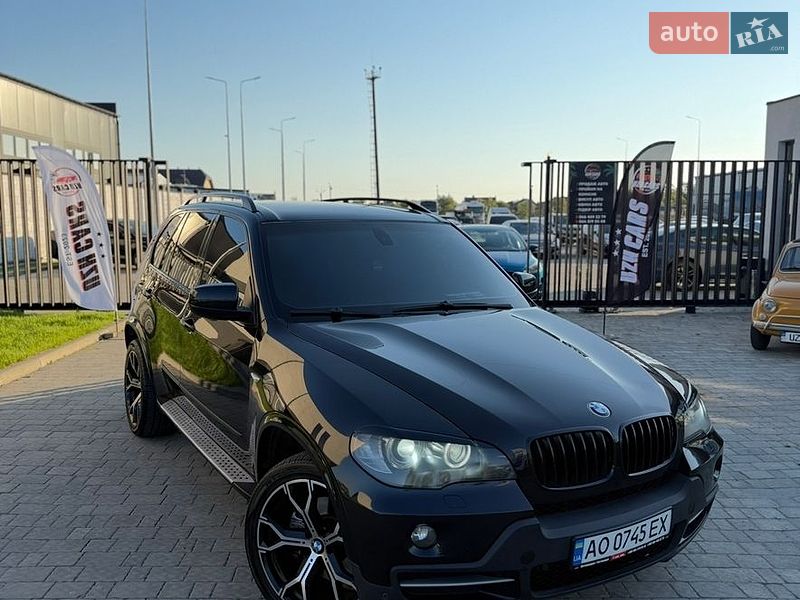 Внедорожник / Кроссовер BMW X5 2009 в Ужгороде
