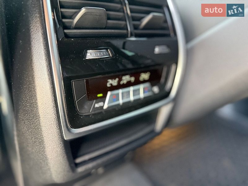Внедорожник / Кроссовер BMW X5 2019 в Киеве