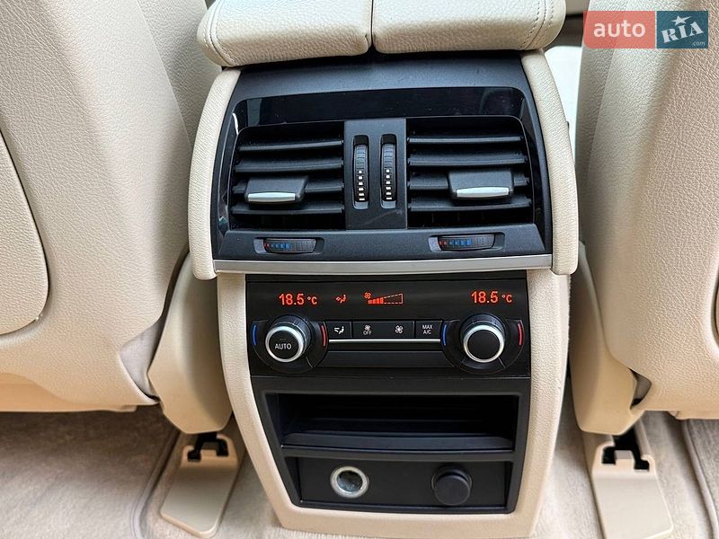 Позашляховик / Кросовер BMW X5 2015 в Стрию