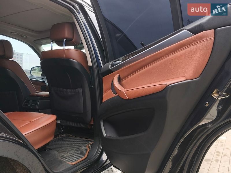 Внедорожник / Кроссовер BMW X5 2011 в Виннице
