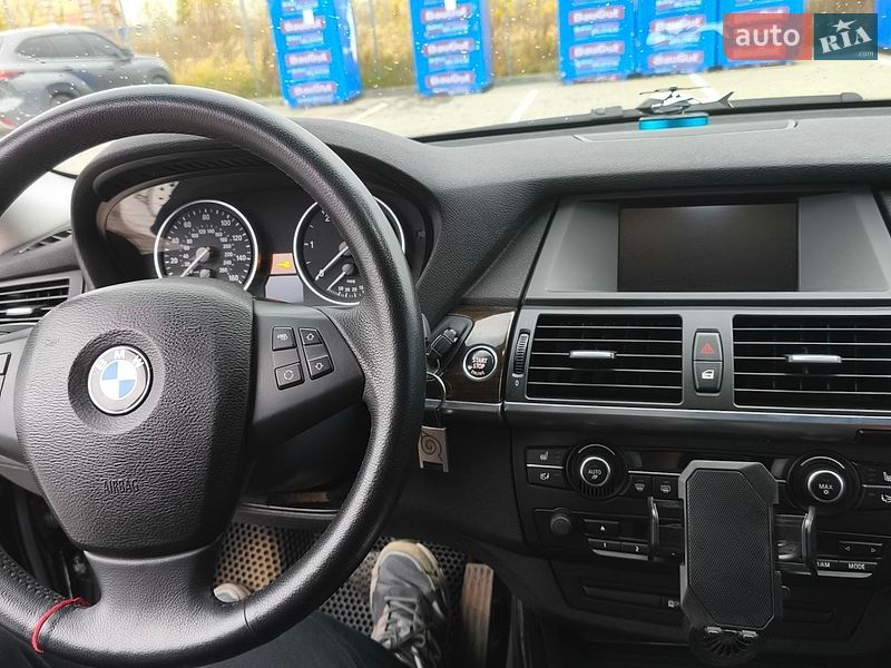Внедорожник / Кроссовер BMW X5 2011 в Виннице