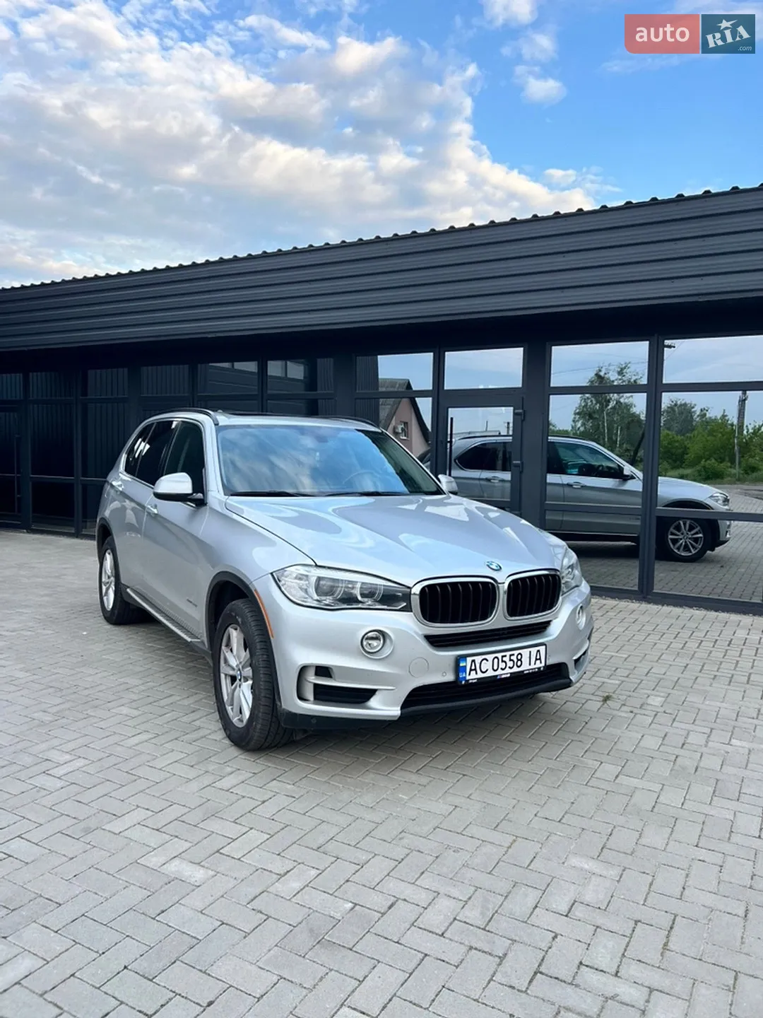 2015 BMW X5 - мініатюра 2