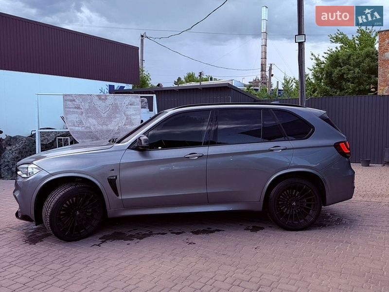 Внедорожник / Кроссовер BMW X5 2017 в Киеве