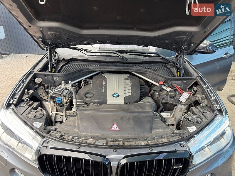 Внедорожник / Кроссовер BMW X5 2017 в Киеве