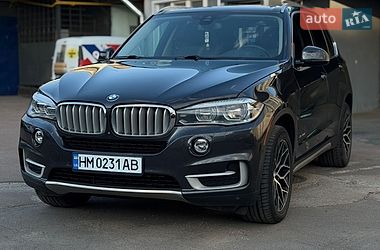 Позашляховик / Кросовер BMW X5 2016 в Конотопі