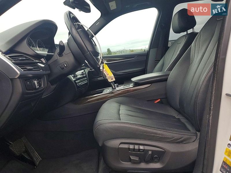 Позашляховик / Кросовер BMW X5 2017 в Львові
