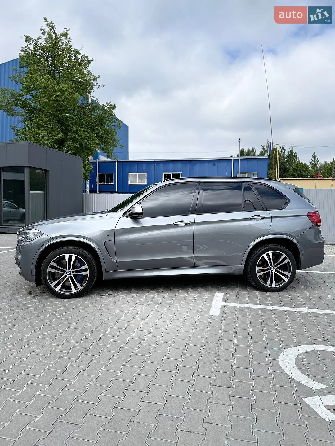 2016 BMW X5 - мініатюра 4