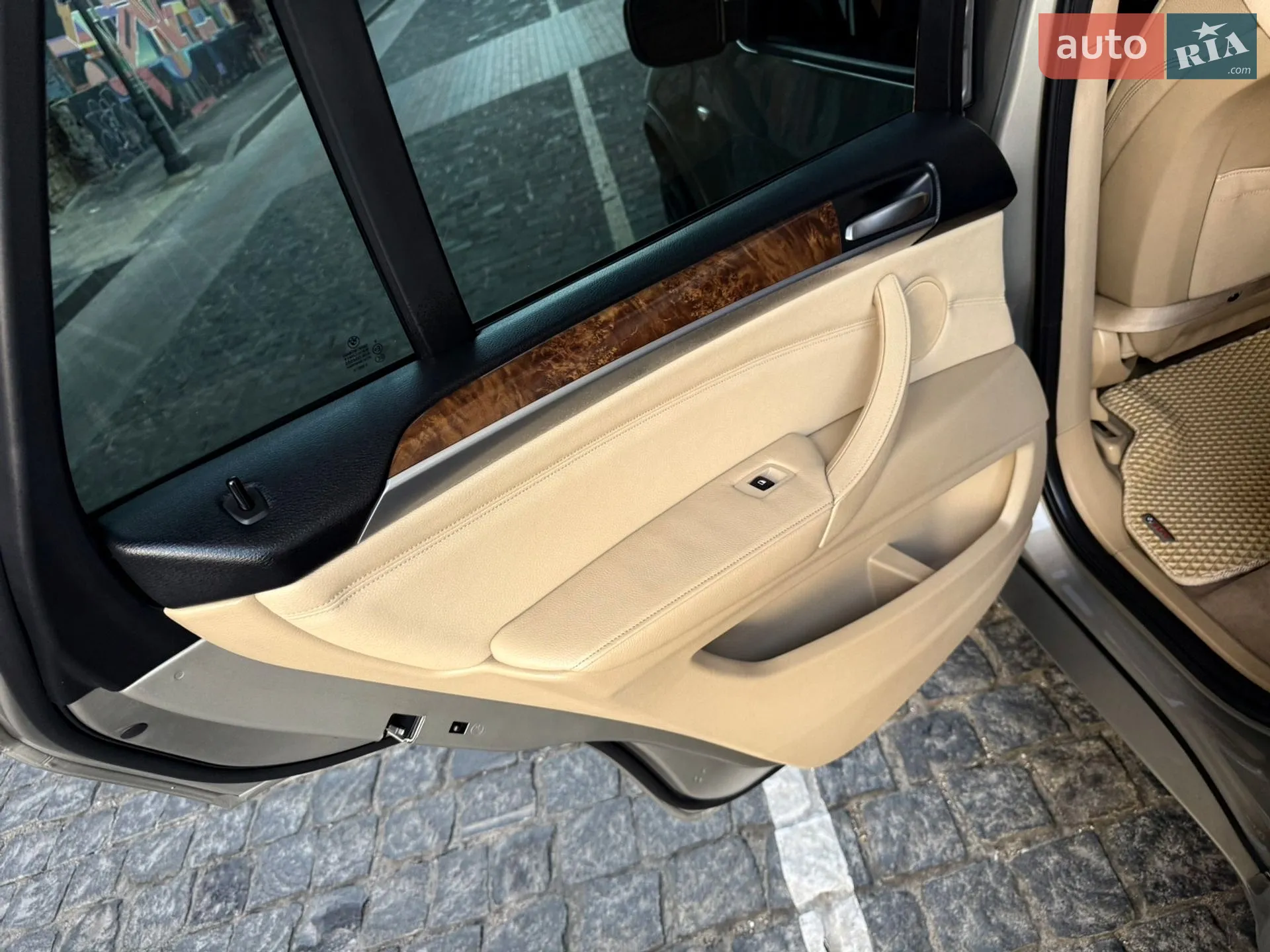 2010 BMW X5 - мініатюра 61