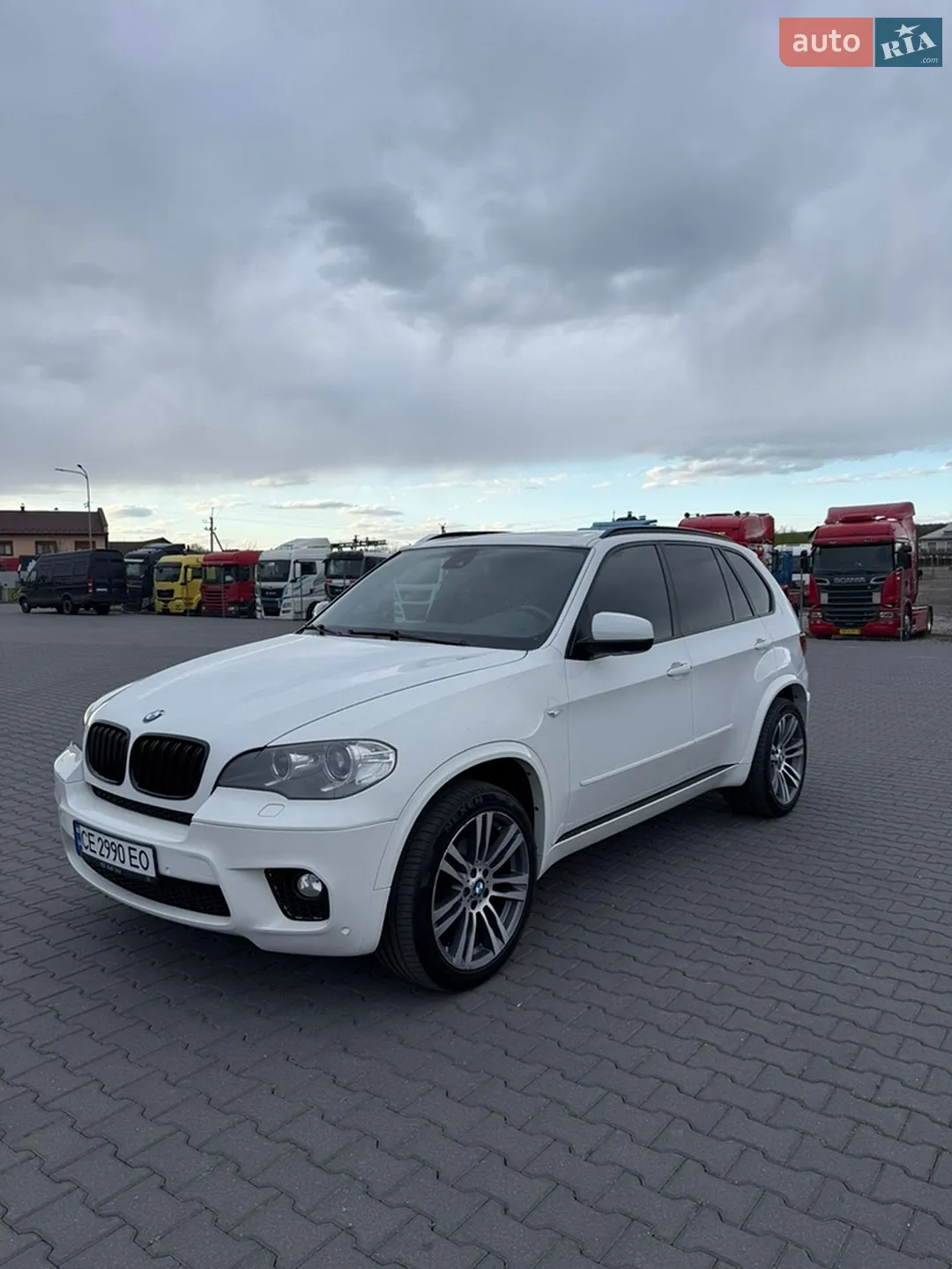 2011 BMW X5 - мініатюра 2