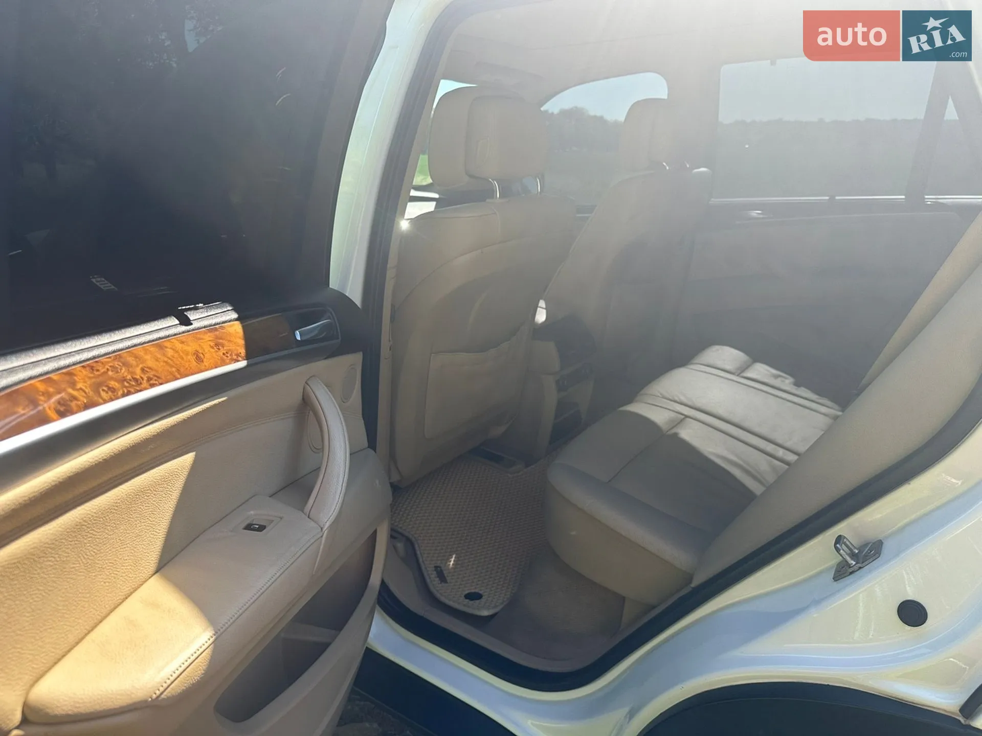 2011 BMW X5 - мініатюра 12
