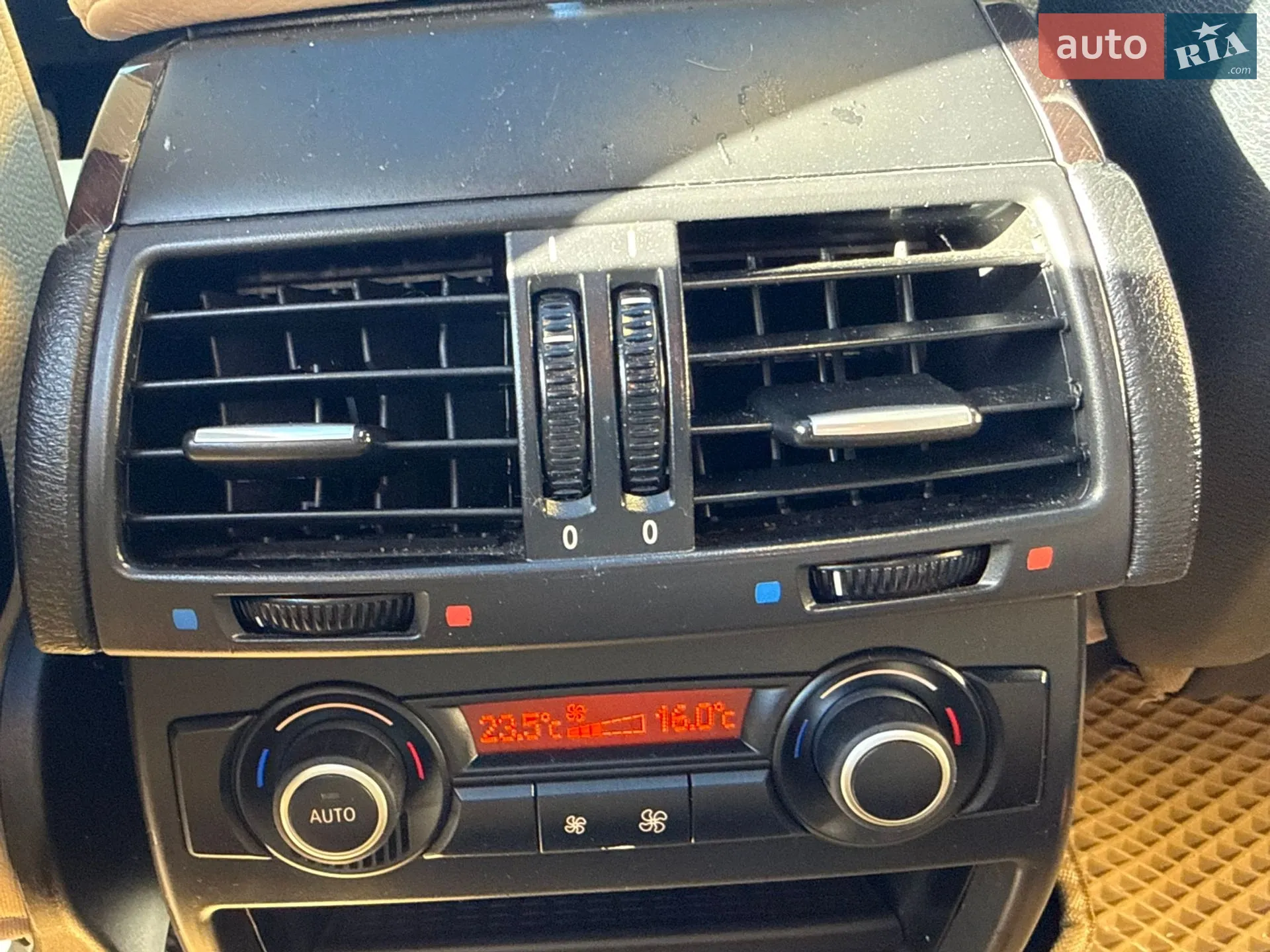 2013 BMW X5 - мініатюра 18