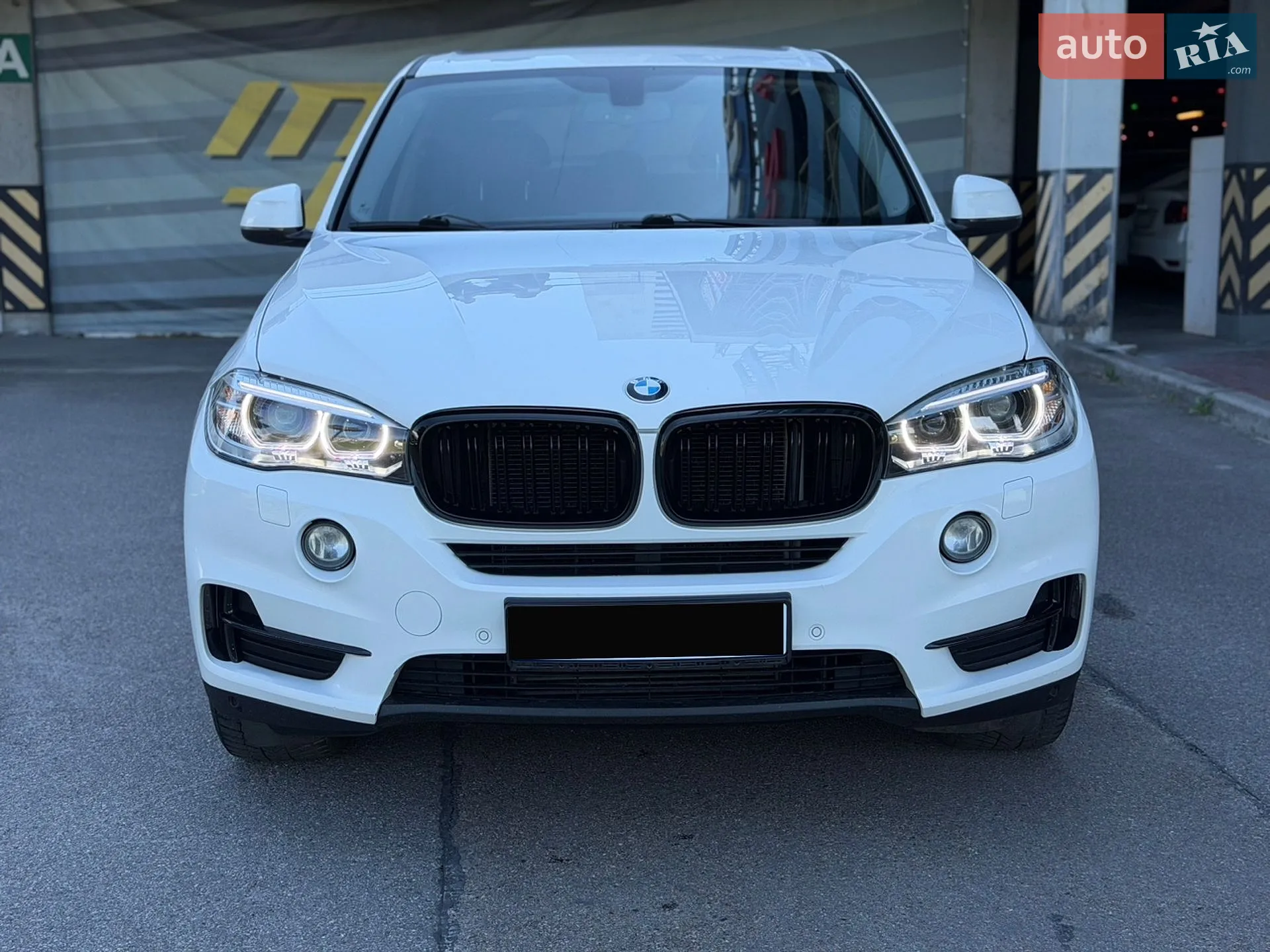2018 BMW X5 - мініатюра 2